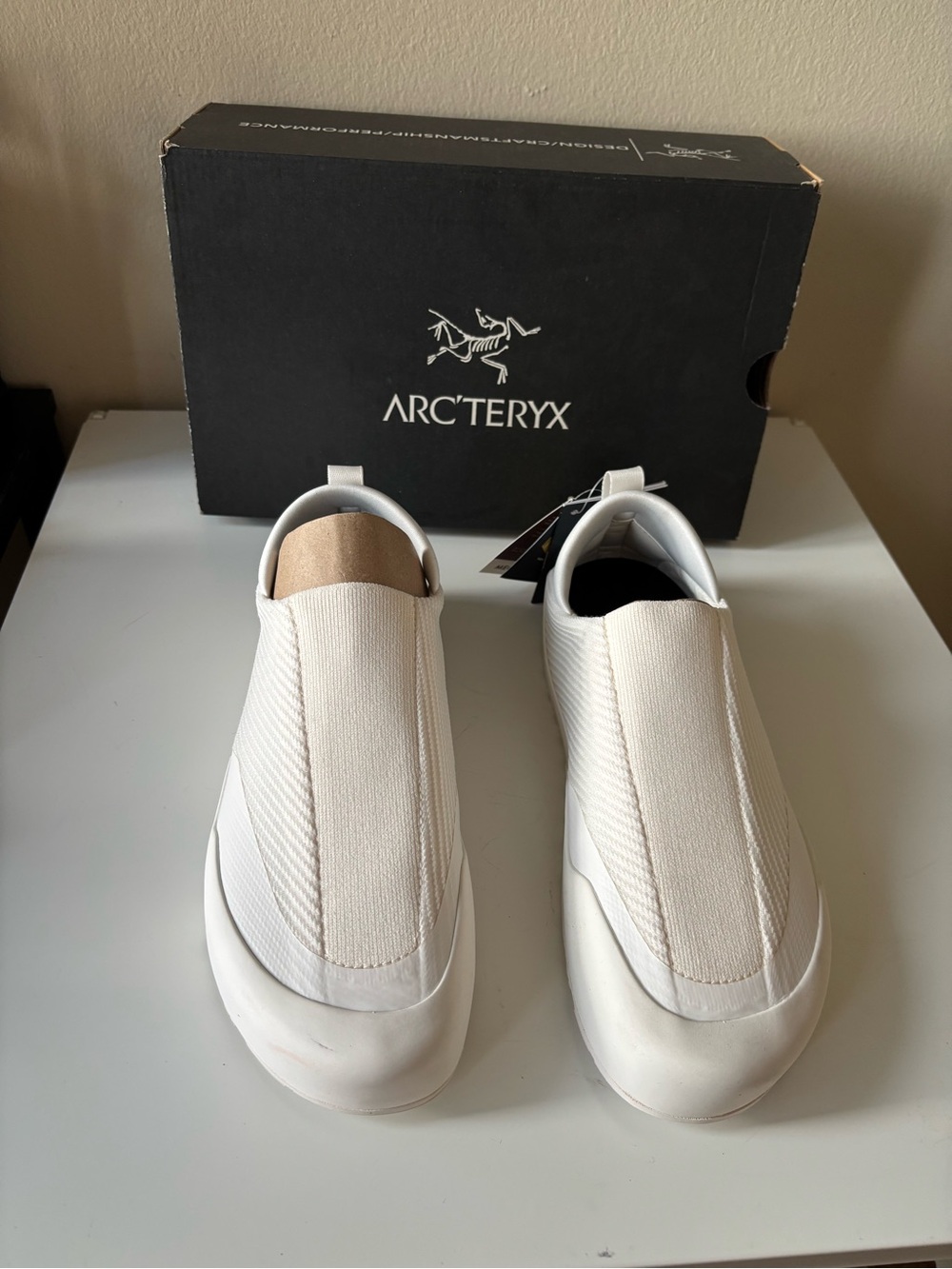 [NEW] Arc'teryx Kragg Climbing White Arctic Women's Shoes - US Women’s 8.5 - Picture 7 of 13